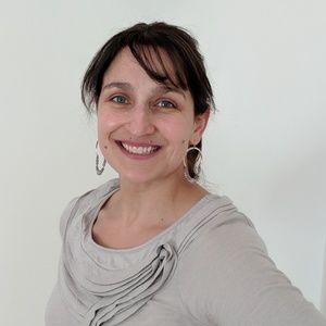 Meet your Posher, Leah